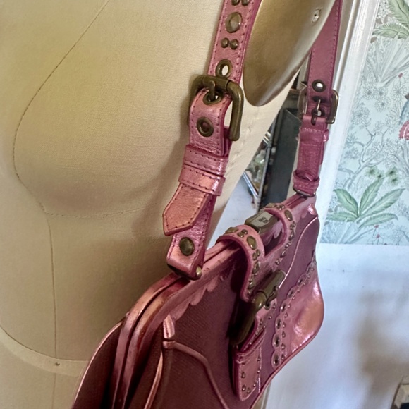 Isabella Fiore Pink Metallic and Canvas Handbag - Picture 4 of 5